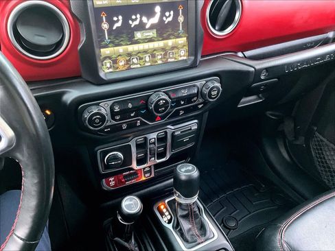 Used 2021 Jeep Wrangler Unlimited Rubicon image 26