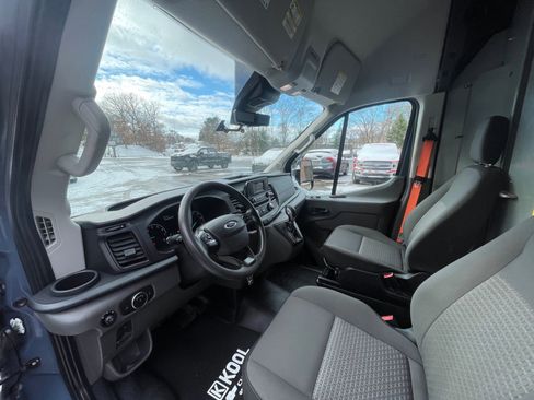 Used 2021 Ford Transit 250 148 High Roof Extended w/ Parcel Delivery Package image 11