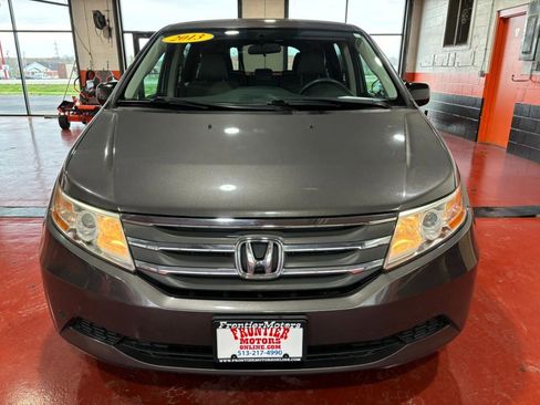 Used 2013 Honda Odyssey EX image 3