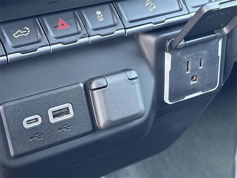 Used 2023 Chevrolet Silverado 1500 Custom Trail Boss w/ LPO, Dark Essentials Package image 26