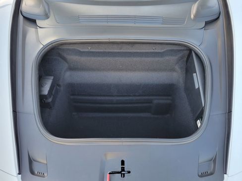 Certified 2026 Porsche 911 Carrera GTS image 31