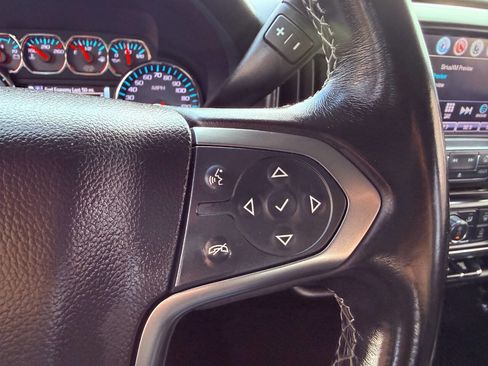 Used 2018 Chevrolet Silverado 2500 LT w/ LT Convenience Package image 37