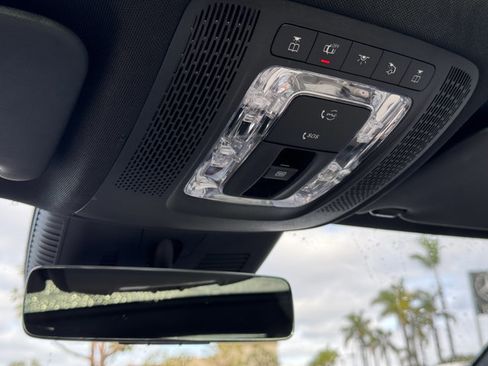 Used 2025 Mercedes-Benz GLA 250 image 22