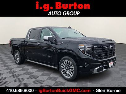New 2026 GMC Sierra 1500 Denali Ultimate w/ LPO, Black Badging Package