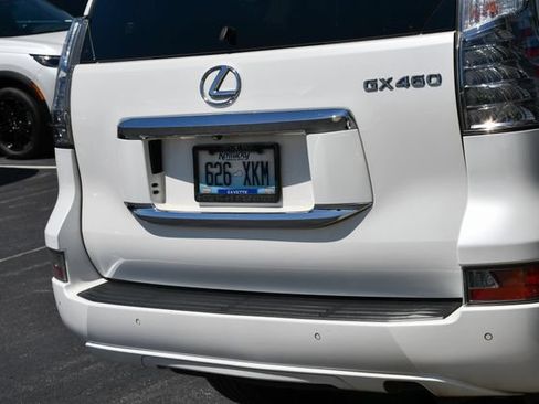 Used 2018 Lexus GX 460 Premium w/ Premium Package AWD/4WD image 27