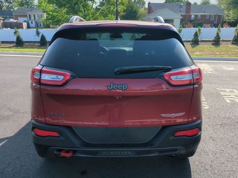 Used 2015 Jeep Cherokee Trailhawk w/ Comfort/Convenience Group image 5
