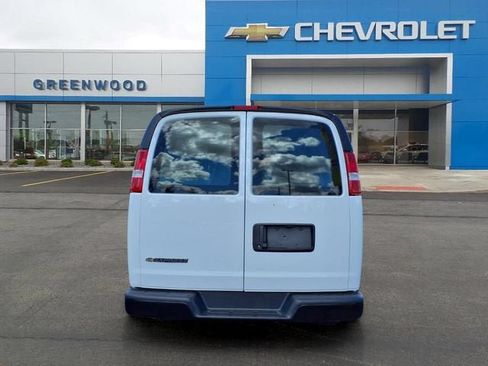 New 2026 Chevrolet Express 3500 Extended w/ Driver Convenience Package RWD image 4