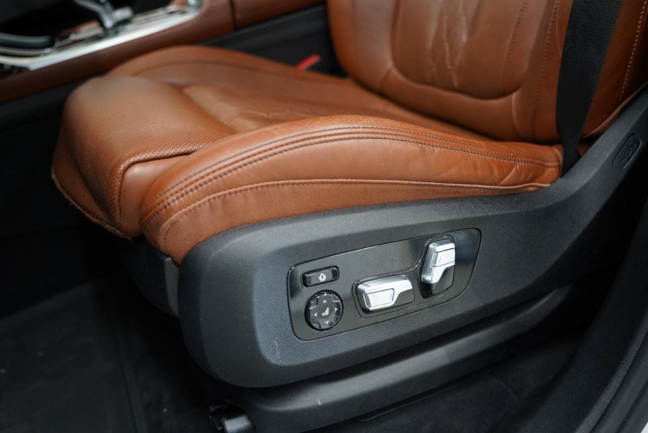Used 2019 BMW X7 xDrive40i w/ Premium Package AWD/4WD image 31