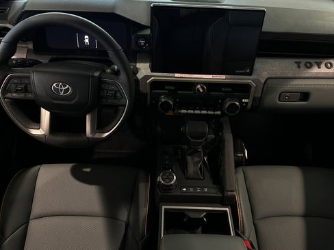 New 2025 Toyota Tacoma Trailhunter image 15