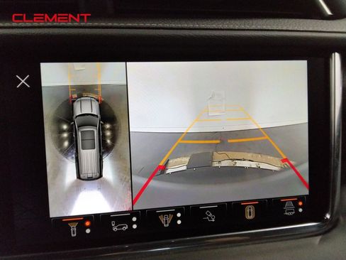 Used 2023 GMC Yukon Denali Ultimate image 20