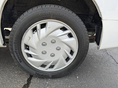 Used 2021 Nissan NV200 SV w/ Sliding Door Glass Package image 12