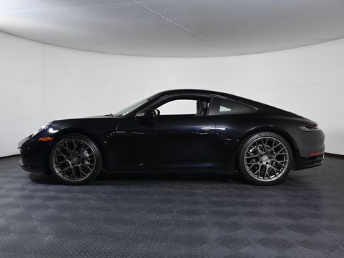 Certified 2022 Porsche 911 Carrera RWD image 2