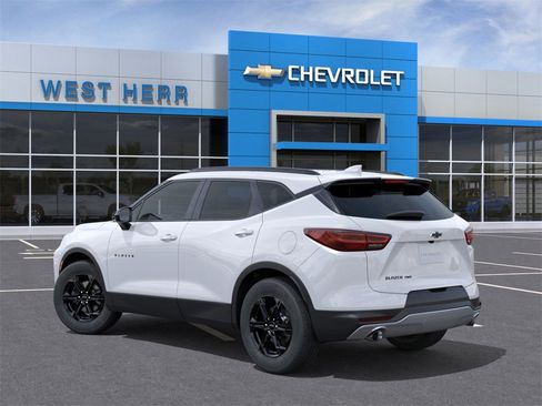 New 2026 Chevrolet Blazer LT w/ Convenience Package image 3