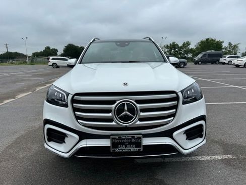 New 2025 Mercedes-Benz GLS 580 4MATIC image 13
