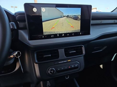 New 2026 Ford Maverick XL image 24