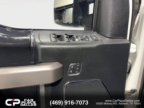 Used 2020 Ford F250 Platinum w/ FX4 Off-Road Package image 18