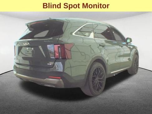 Used 2025 Kia Sorento EX AWD/4WD image 5