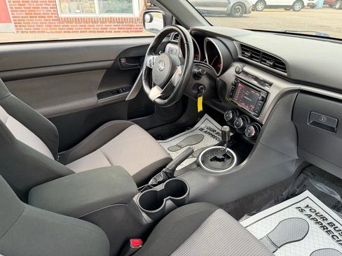 Used 2014 Scion tC image 19