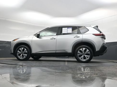Used 2023 Nissan Rogue SV AWD/4WD image 36