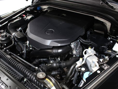 Used 2024 INEOS Grenadier AWD/4WD image 30