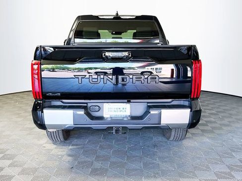 Used 2025 Toyota Tundra Limited AWD/4WD image 7