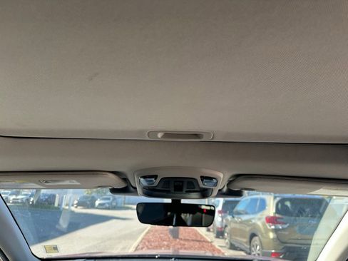 Used 2024 Subaru Outback Limited image 21