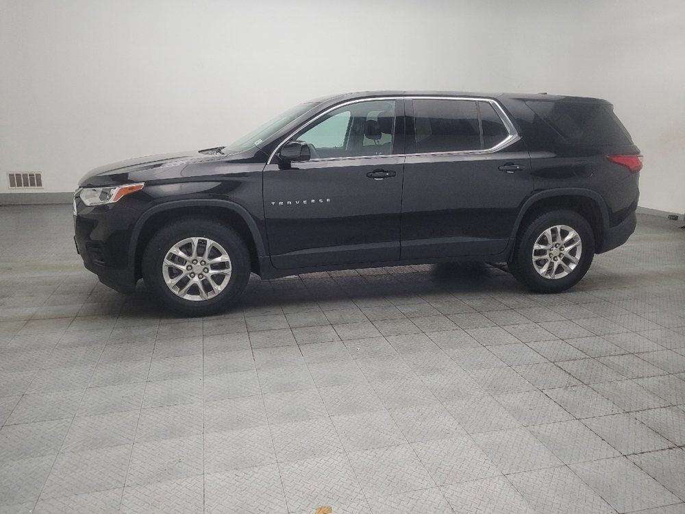 Used 2020 Chevrolet Traverse LS FWD image 2