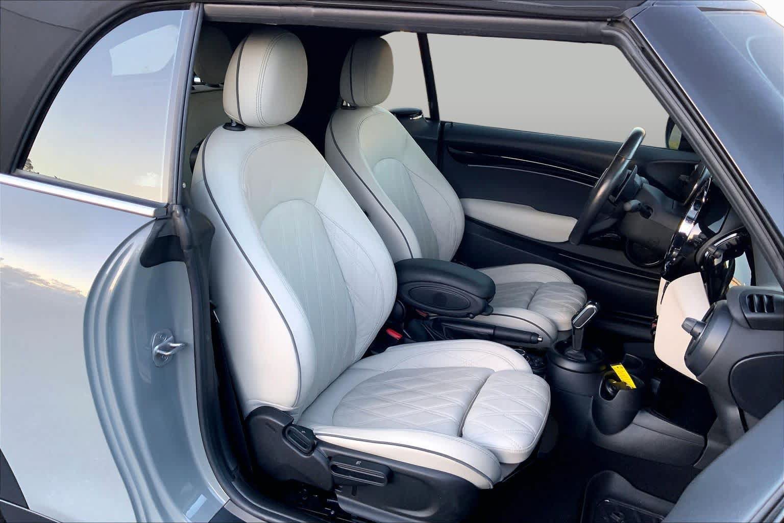 Used 2022 MINI Cooper S FWD image 7