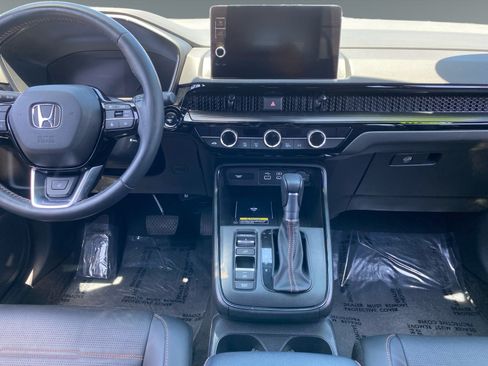 Used 2025 Honda CR-V Sport Touring image 11