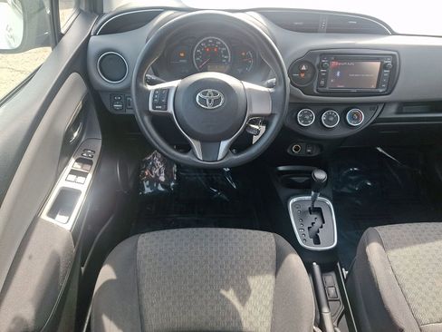 Used 2016 Toyota Yaris LE FWD image 13