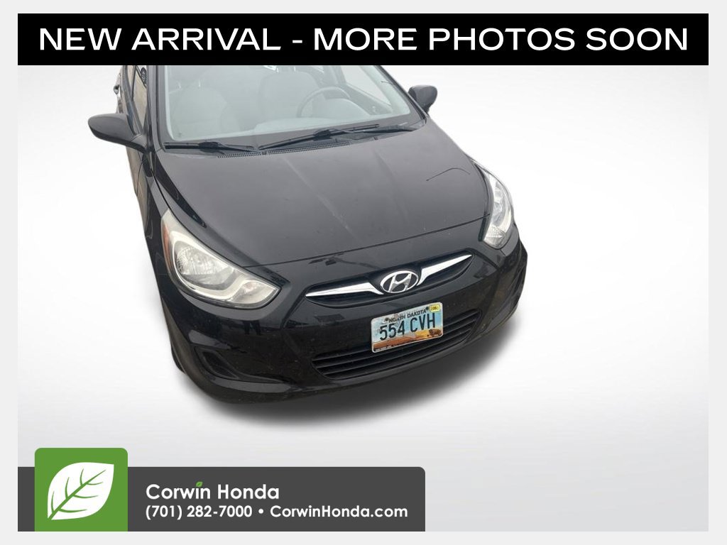 Used 2013 Hyundai Accent GS FWD 360° Tour