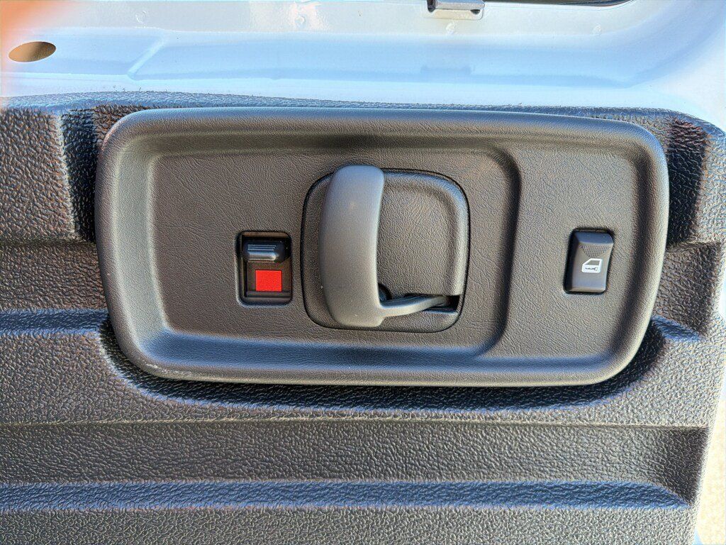 Used 2025 Chevrolet Express 2500 w/ Driver Convenience Package RWD image 21