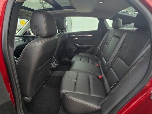 Used 2019 Chevrolet Impala LT w/ Sunroof and Spoiler Package image 16