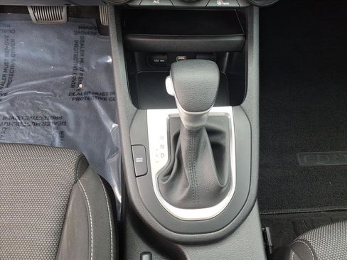 Used 2023 Kia Forte LXS w/ LXS Technology Package image 24