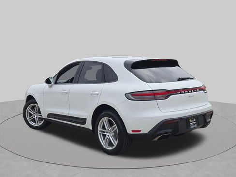 Used 2024 Porsche Macan AWD/4WD image 13