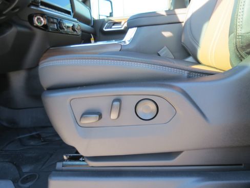 New 2026 Chevrolet Silverado 2500 High Country w/ Technology Package AWD/4WD image 19