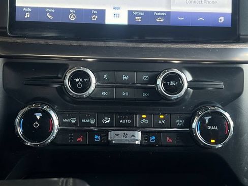 Used 2023 Ford F150 Raptor w/ Raptor 37 Performance Package AWD/4WD image 25