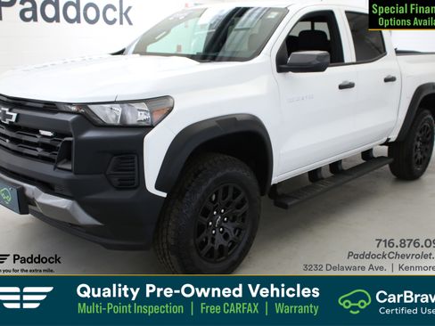 Certified 2025 Chevrolet Colorado Trail Boss AWD/4WD image 1