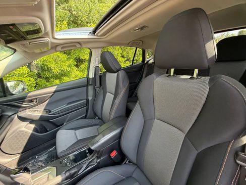 Used 2021 Subaru Crosstrek 2.0i Premium w/ Moonroof Package AWD/4WD image 2