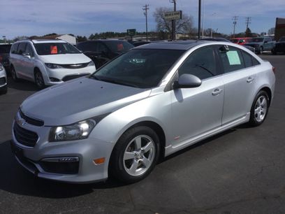 Used 2016 Chevrolet Cruze LT w/ Sun, Sound and Sport Package