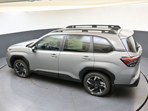 New 2026 Subaru Forester Premium AWD/4WD image 43