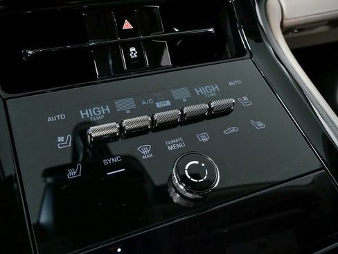 New 2026 Porsche Panamera RWD image 15