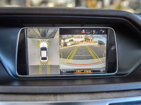 Used 2016 Mercedes-Benz E 350 Sedan w/ Premium Package image 27