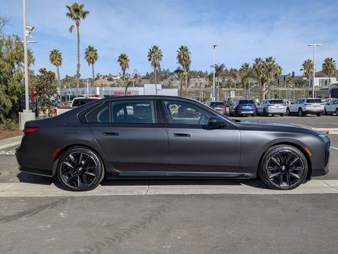 New 2026 BMW 740i 740i image 3