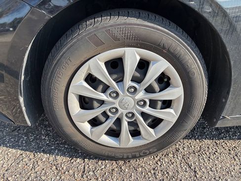 Used 2021 Kia Forte Sedan image 10