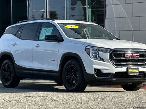 Certified 2022 GMC Terrain AT4 image 1