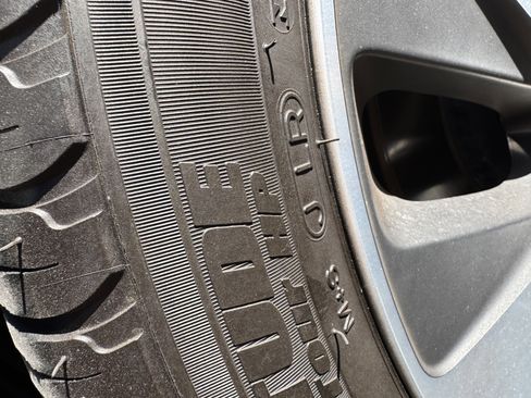 Used 2021 Jaguar F-PACE S image 27