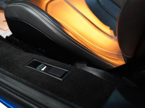 Used 2021 Ferrari F8 Tributo image 36