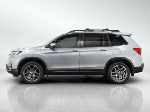 Used 2023 Honda Passport EX-L image 2