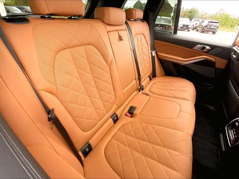 Certified 2023 BMW X5 xDrive40i w/ Premium Package image 19